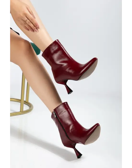 4701 Bordo Kırışık Kare Topuk Günlük Kadın Bot