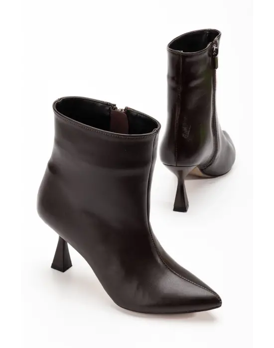 4701 Kahve Cilt Kare Topuk Günlük Kadın Bot