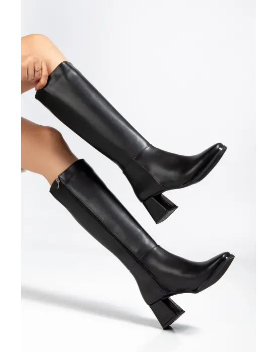 4804 Siyah Cilt Fermuarlı Günlük Bayan Çizme