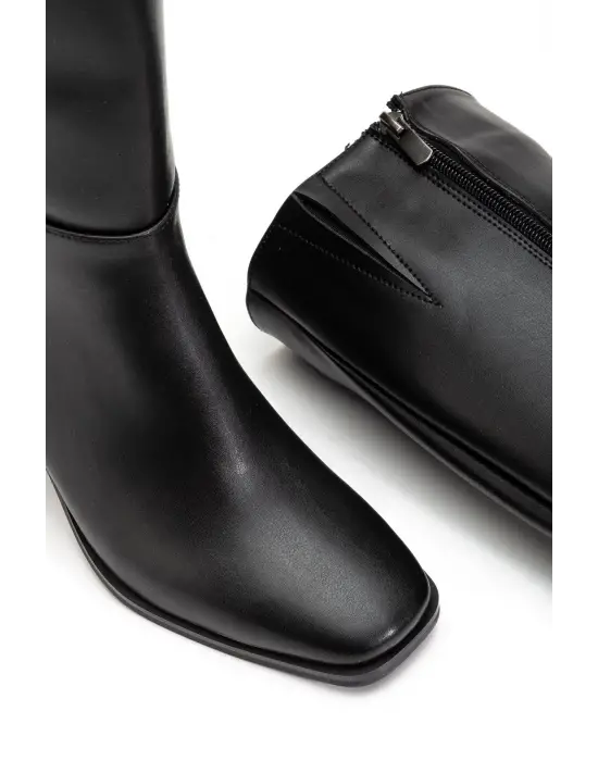 4804 Siyah Cilt Fermuarlı Günlük Bayan Çizme