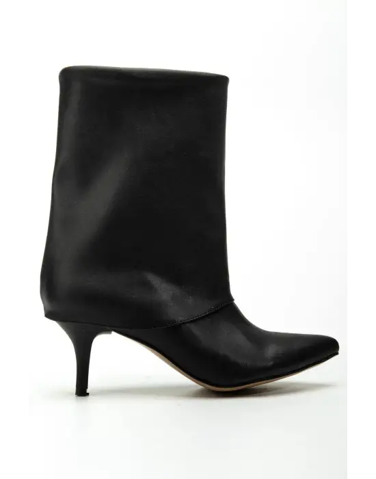 4806 Siyah Cilt Yakalı Günlük Kadın Bot