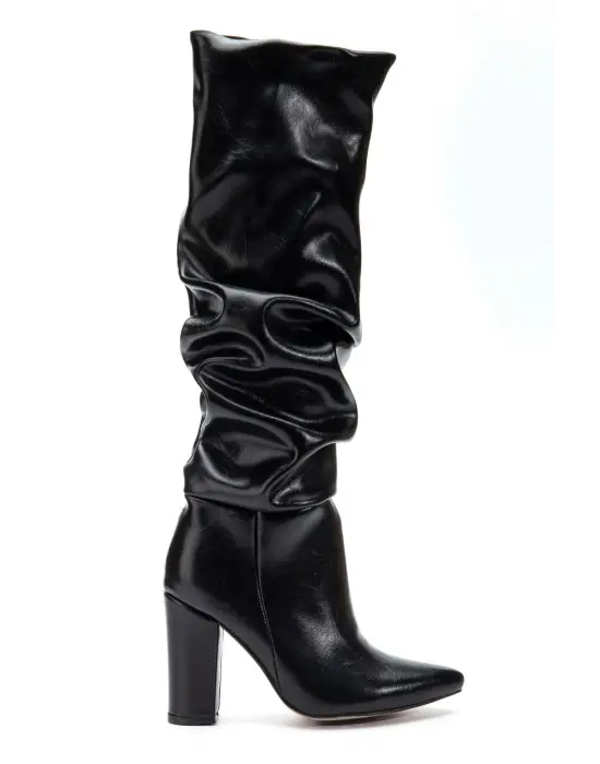 4807 Siyah Kırışık Sivri Burun Körüklü Kalın Topuk Günlük Kadın Çizme