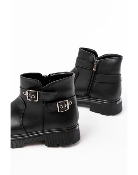 Siyah Toka Aksesuarlı Fermuarlı Günlük Kadın Bot