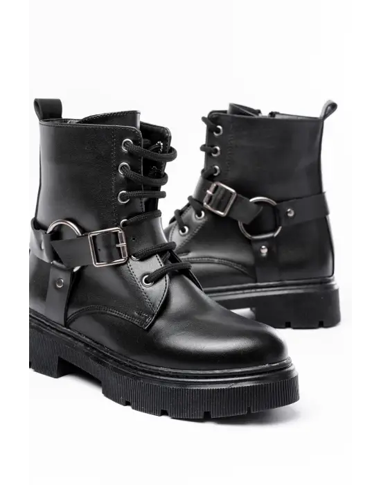 Siyah Toka Aksesuarlı Fermuarlı Günlük Kadın Bot