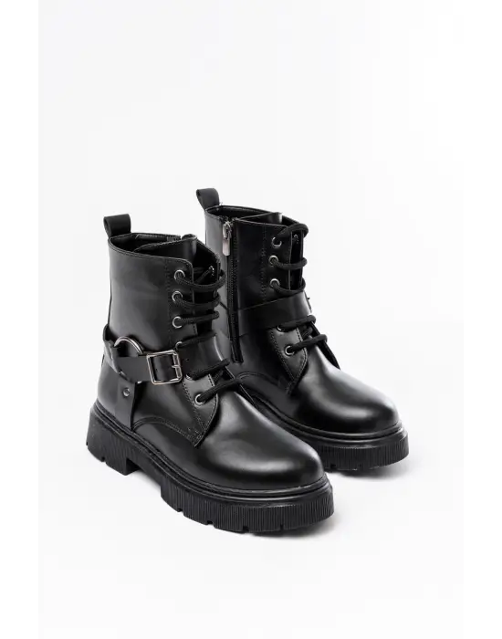 Siyah Toka Aksesuarlı Fermuarlı Günlük Kadın Bot