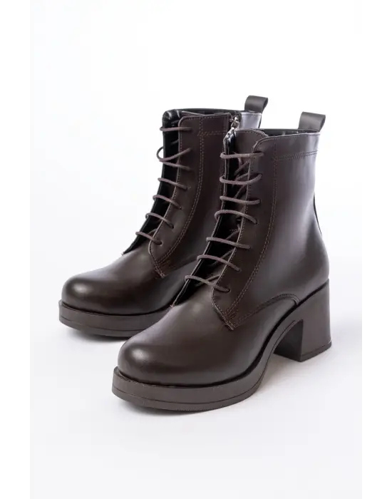 Kahverengi Bağcıklı Fermuarlı Kalın Topuklu Günlük Kadın Bot