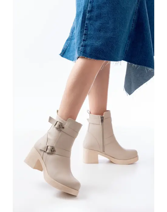5109-3027 Bej Topuklu Fermuarlı Günlük Kadın Bot