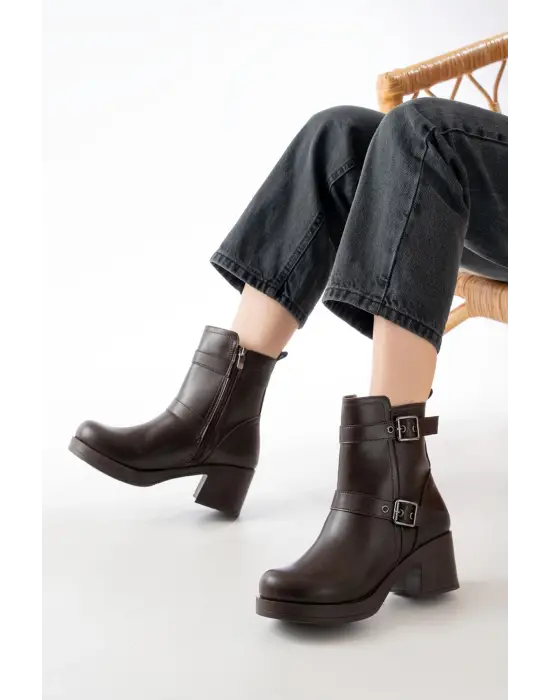Kahverengi Topuklu Fermuarlı Günlük Kadın Bot