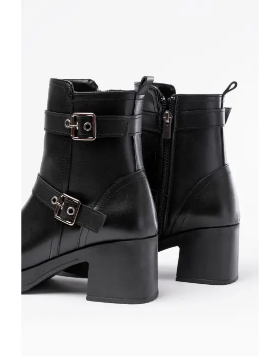 Siyah Topuklu Fermuarlı Günlük Kadın Bot