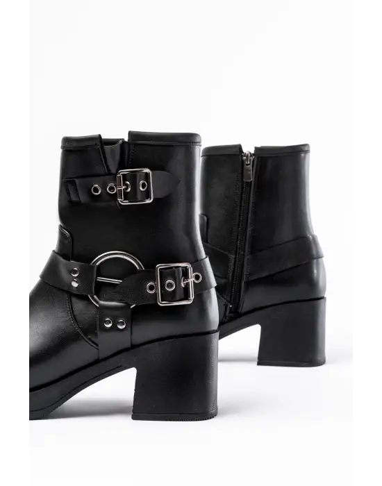 Siyah Toka Aksesuarlı Fermuarlı Topuklu Günlük Kadın Bot