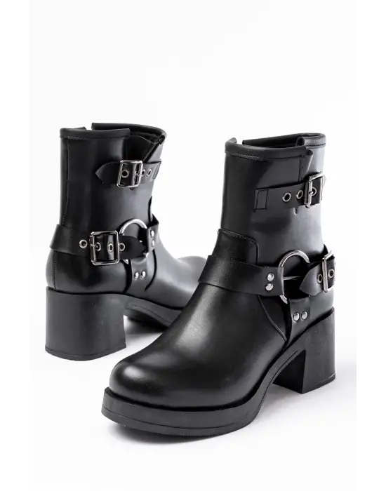 Siyah Toka Aksesuarlı Fermuarlı Topuklu Günlük Kadın Bot