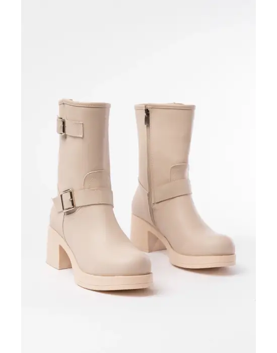 Bej Toka Aksesuarlı Fermuarlı Kalın Topuklu Günlük Kadın Bot