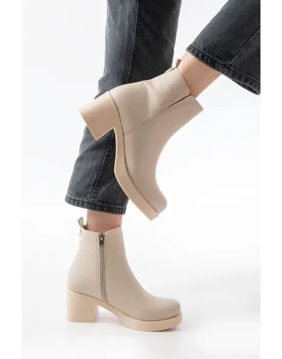 Bej Lastikli Fermuarlı Kalın Topuklu Günlük Kadın Bot