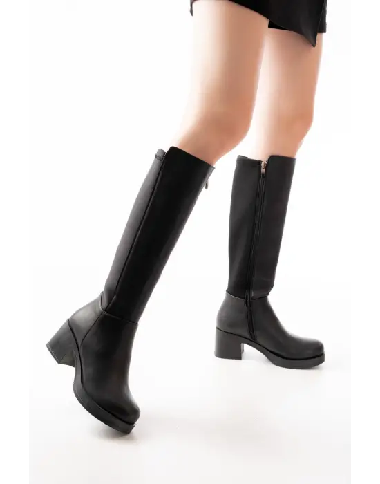 Siyah Topuklu Fermuarlı Günlük Kadın Çizme
