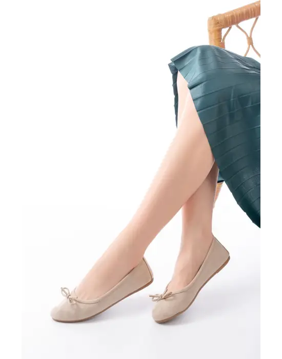 6101 Bej Süet Fiyonklu Günlük Kadın Babet