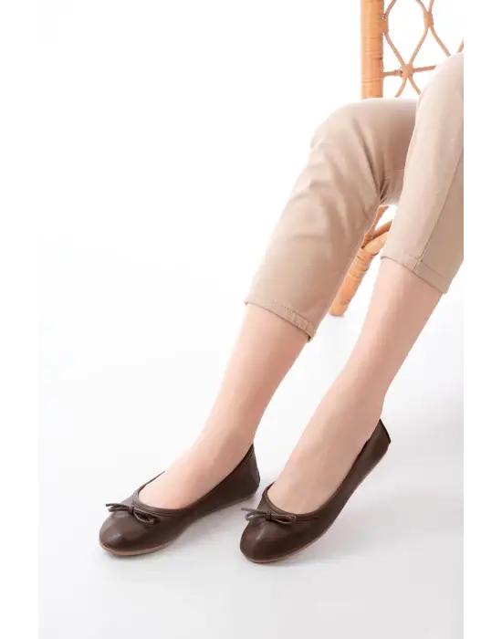 6101 Kahve Günlük  Fiyonklu Kadın Babet