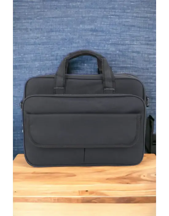 15.6 inç Siyah Laptop Evrak Çantası