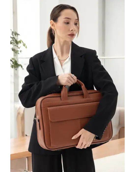 Lüx Kaliteli 16-17 inç Taba Laptop Bölmeli Evrak Çantası