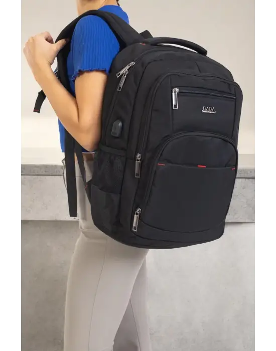 Büyük Boy Su Geçirmez 15,6 inç Siyah Notebook Laptop Sırt Çantası