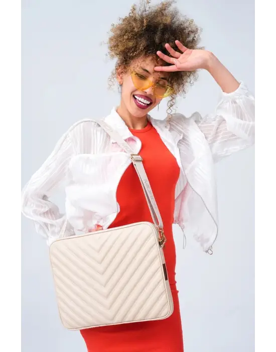 Omuz Askılı Macbook Air Pro 13.3-14 İnç Bej Notebook Laptop Kılıfı