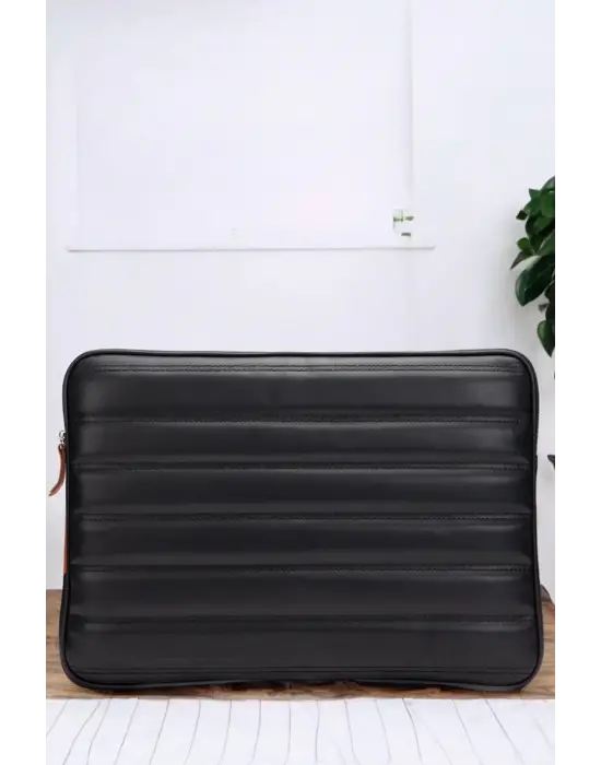 Kapitone 15-16 İnç Çizgili Siyah Notebook Tablet Laptop Kılıfı