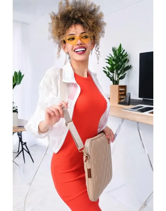 Kapitone 15-16 İnç Vizon Notebook Tablet Laptop Kılıfı