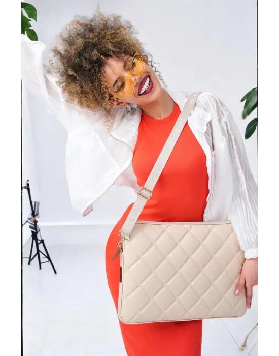 Kapitone 15-16 İnç Bej Notebook Tablet Laptop Kılıfı