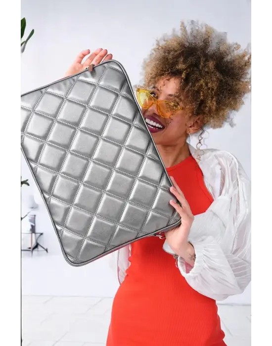 Kapitone 15-16 İnç Gri Notebook Tablet Laptop Kılıfı