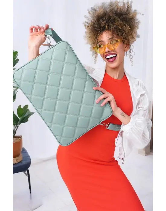 Kapitone 15-16 İnç Su Yeşili Notebook Tablet Laptop Kılıfı