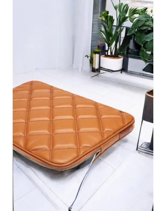 Kapitone 15-16 İnç Taba Notebook Tablet Laptop Kılıfı