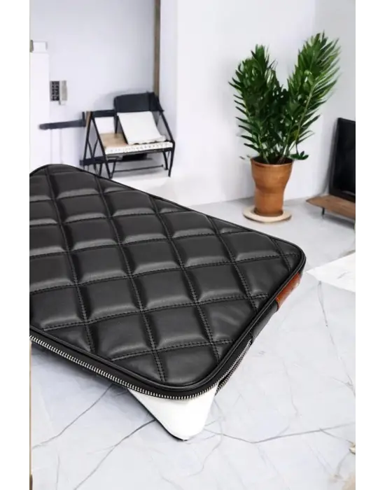 Kapitone 15-16 İnç Siyah Notebook Tablet Laptop Kılıfı