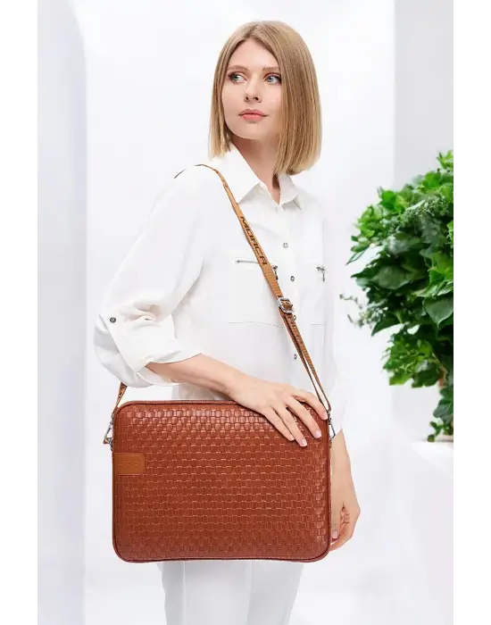 Hasır Lüx Macbook Air Pro 13.3-14 İnç Taba Laptop Kılıfı