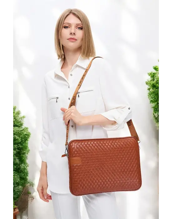 Hasır Lüx Macbook Air Pro 13.3-14 İnç Taba Laptop Kılıfı