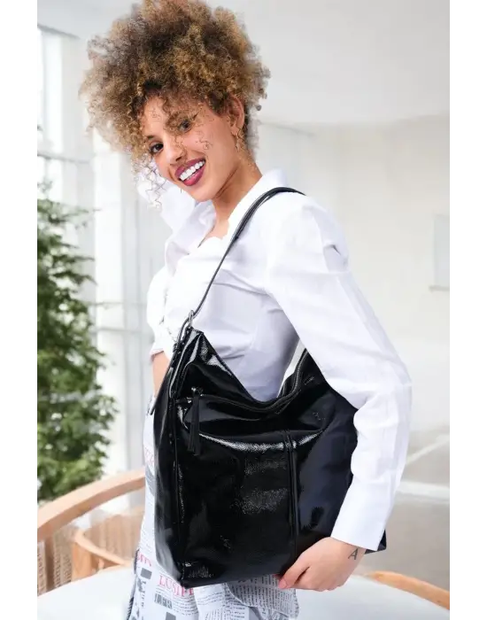 Suni Deri Lüx Kadın Rugan Siyah Omuz Çantası