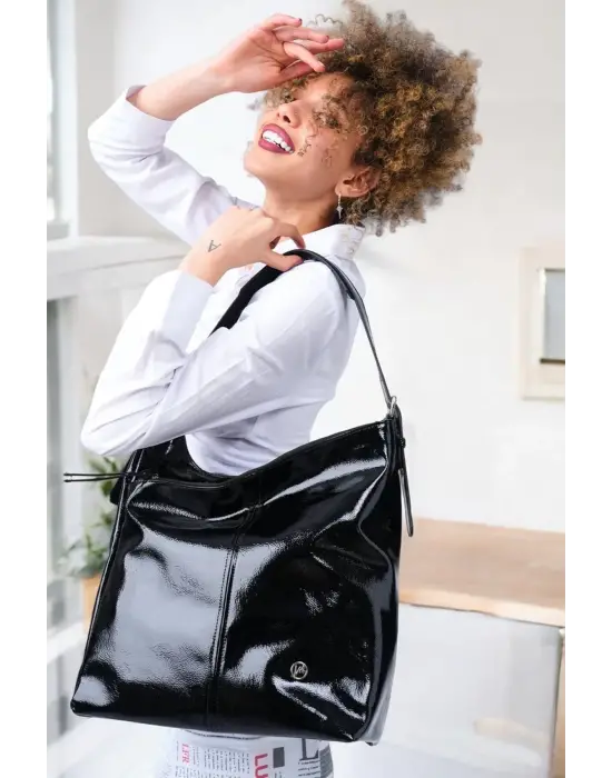 Suni Deri Lüx Kadın Rugan Siyah Omuz Çantası