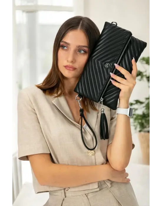 Uzun Askılı Kadın Siyah Clutch Portföy Çantası