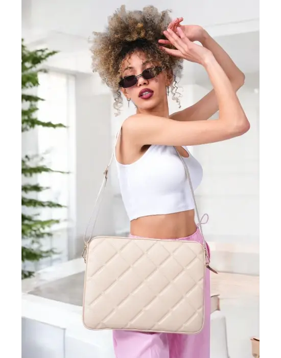 Kapitone Macbook Air Pro 13.3 & 14 İnç Bej Laptop Tablet Kılıfı