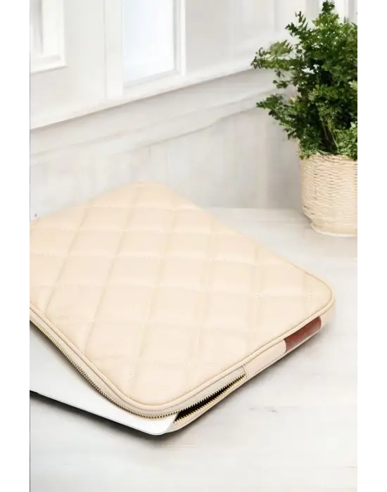 Kapitone Macbook Air Pro 13.3 & 14 İnç Bej Laptop Tablet Kılıfı