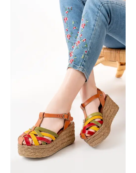 Multi Ortopedik Hakiki Deri Dolgu Kadın Sandalet