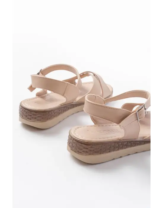 692-564 Nut Ortopedik Taban Çapraz Tokalı Kadın Sandalet