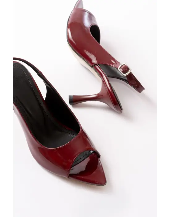 717 Bordo Rugan Sivri Burunlu Topuklu Kadın Sandalet