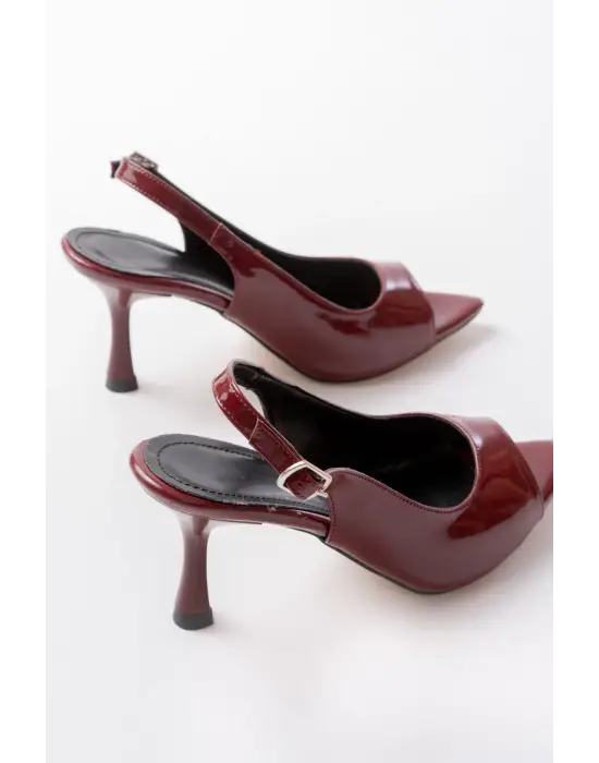 717 Bordo Rugan Sivri Burunlu Topuklu Kadın Sandalet