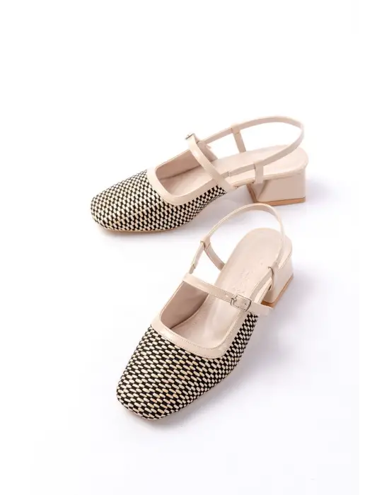 720 Bej Desenli Arkası Açık Günlük Kadın Sandalet