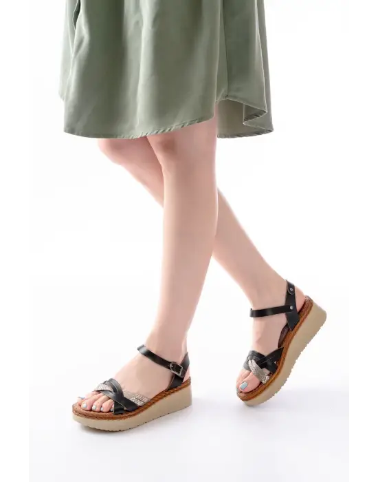 730-037 Siyah Ayna Hakiki Deri Ortopedik Taban Kadın Sandalet