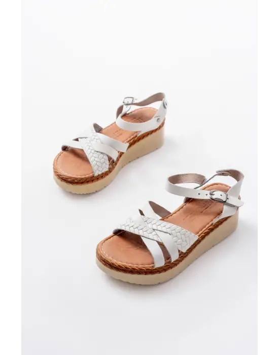 730-138 Beyaz Örgü Hakiki Deri Ortopedik Taban Kadın Sandalet