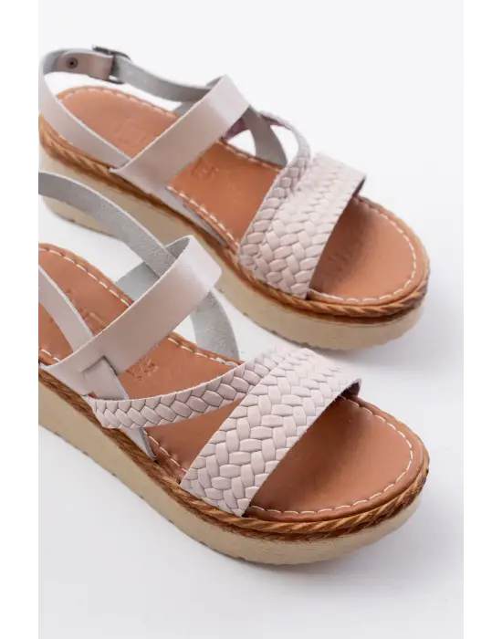 730-152 Bej Örgü Desenli Hakiki Deri Ortopedik Taban Kadın Sandalet