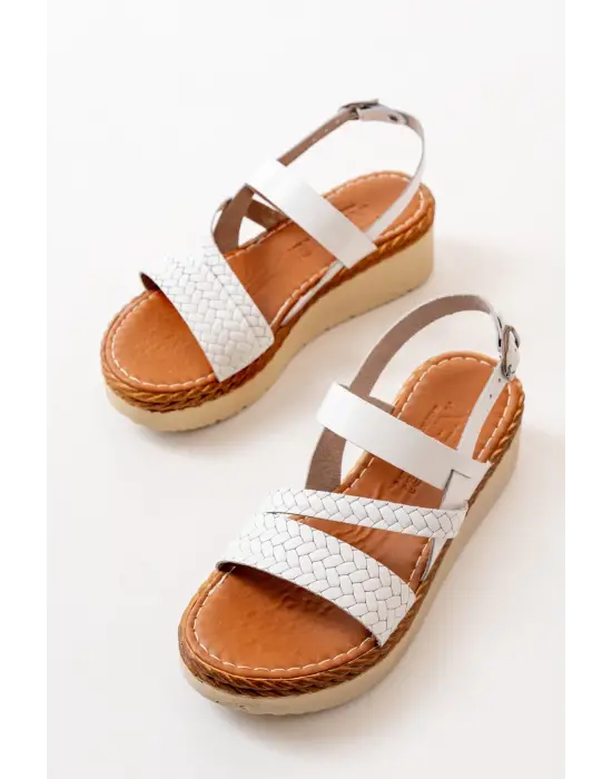 Beyaz Ortopedik Hakiki Deri Dolgu Kadın Sandalet