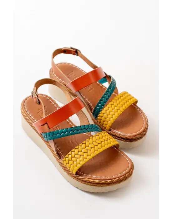 Multi Ortopedik Hakiki Deri Dolgu Kadın Sandalet