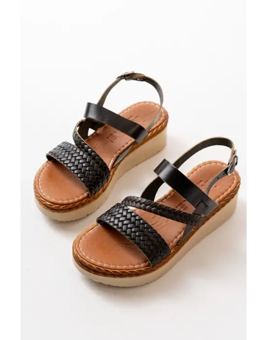 Siyah Ortopedik Hakiki Deri Dolgu Kadın Sandalet