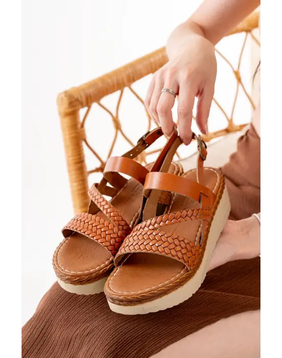 Taba Ortopedik Hakiki Deri Dolgu Kadın Sandalet